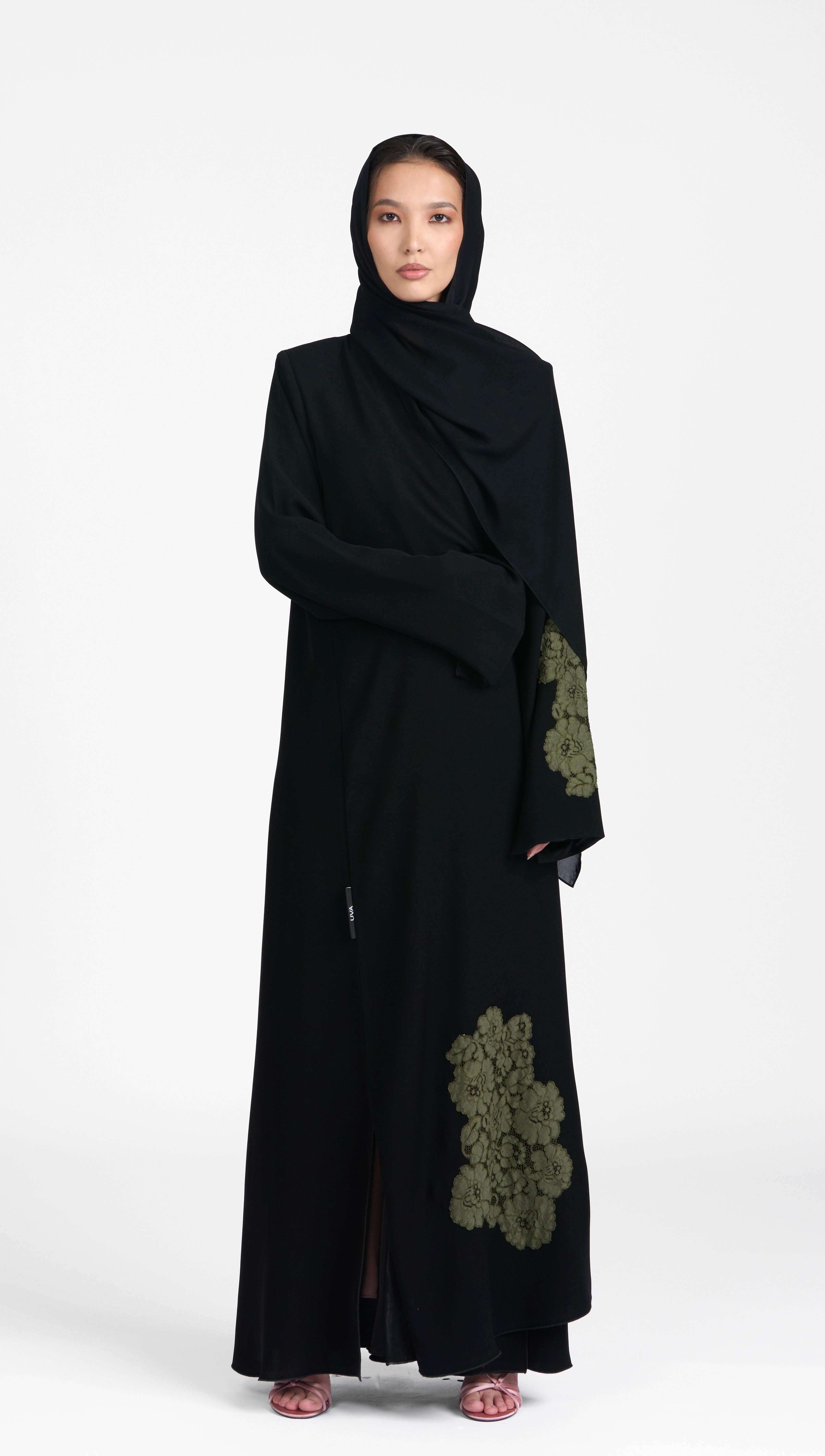 Classic Lace Abaya