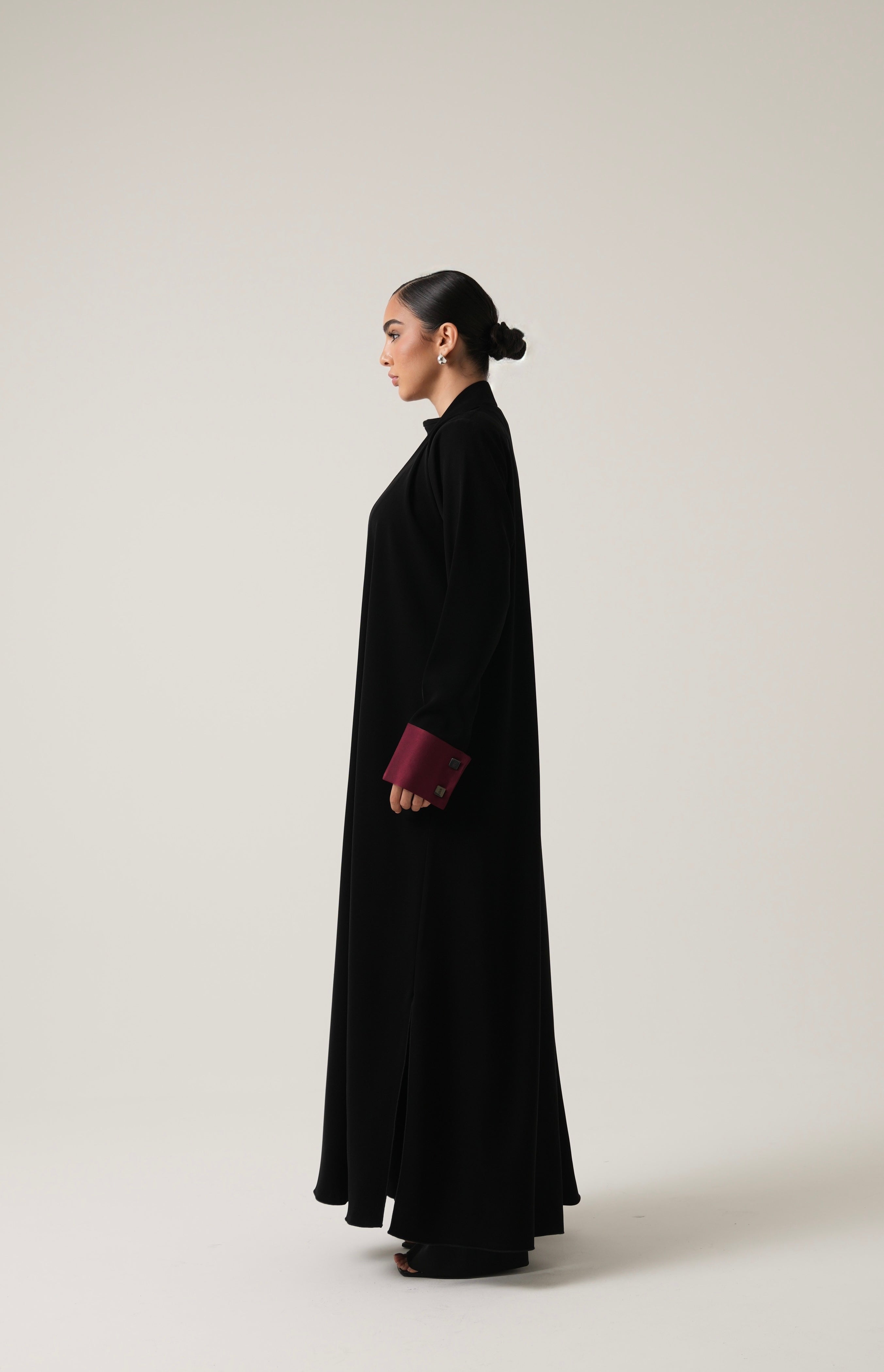 Abaya with Double-Tone Cuffs