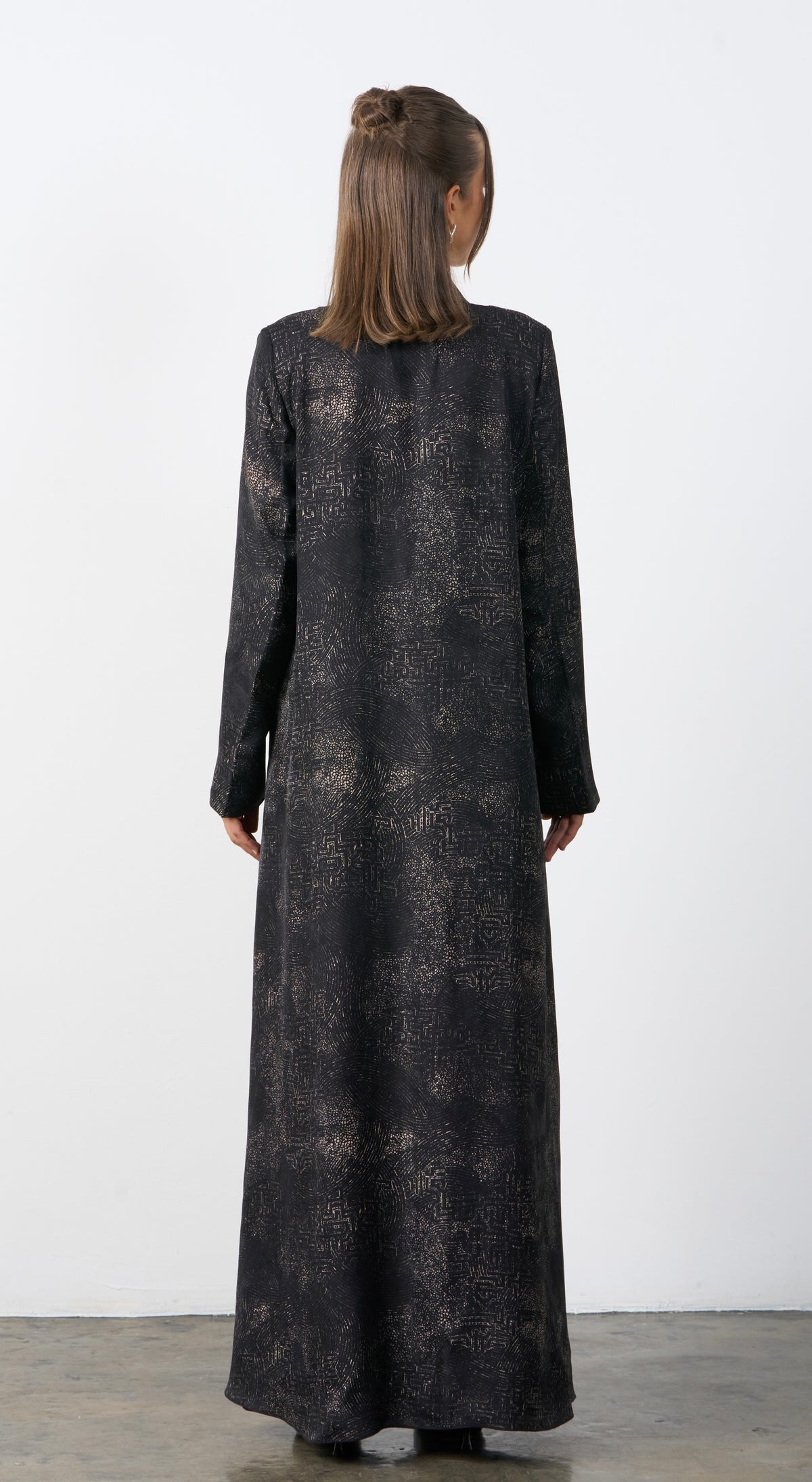 Noir Bronze Abaya