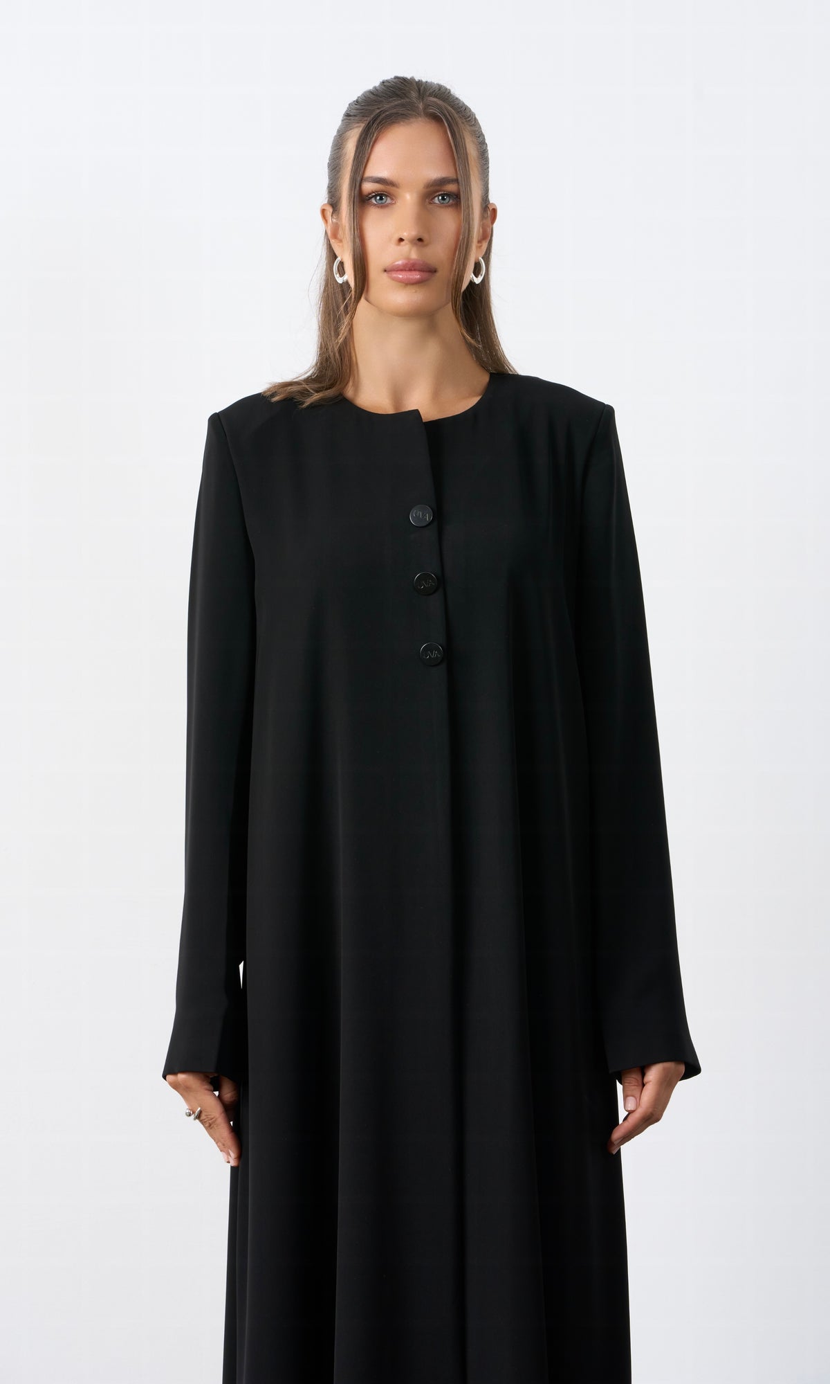 UVA Button Abaya
