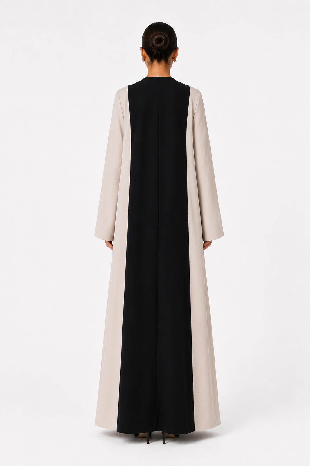 Signature Button Abaya
