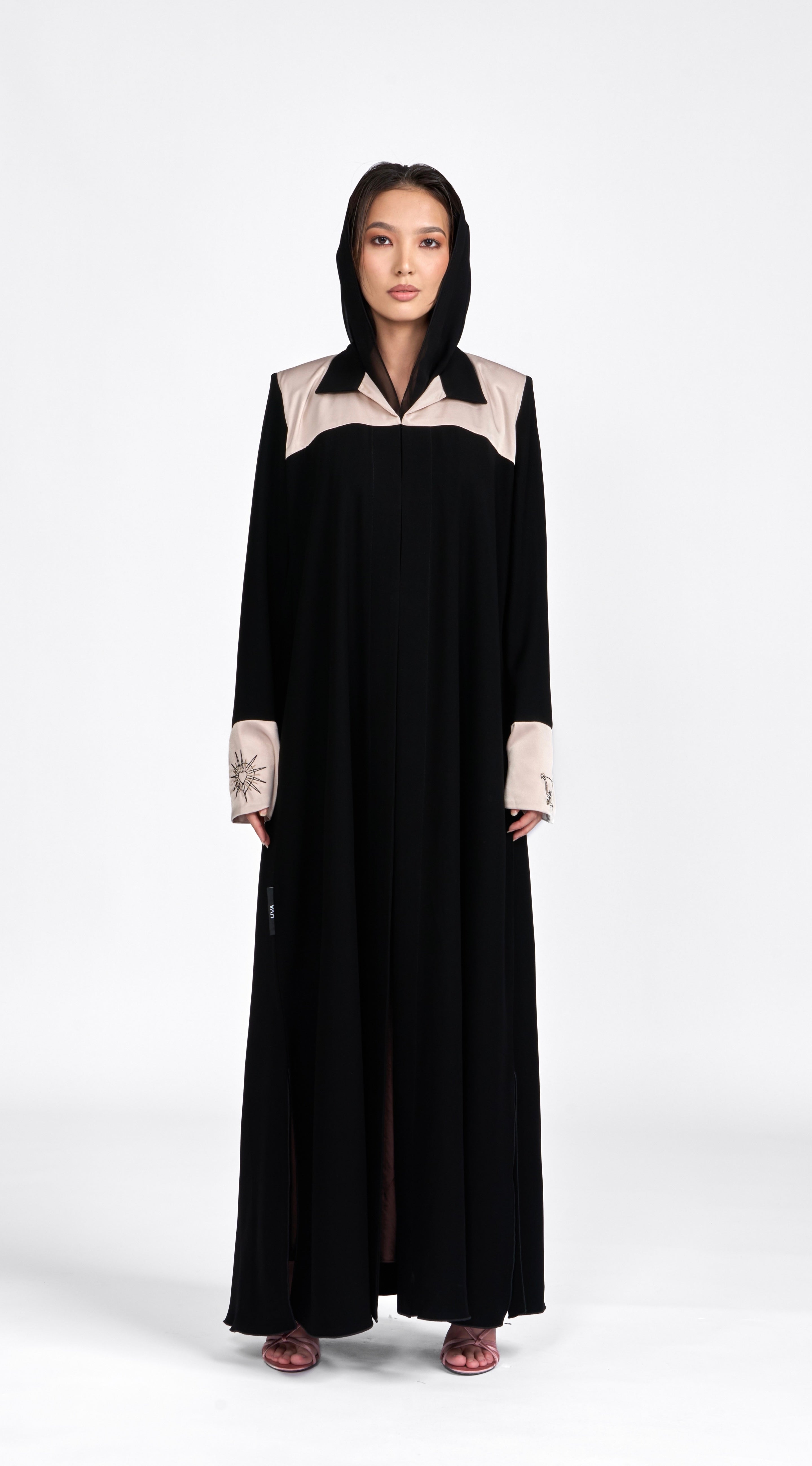 Contrast Heart Abaya